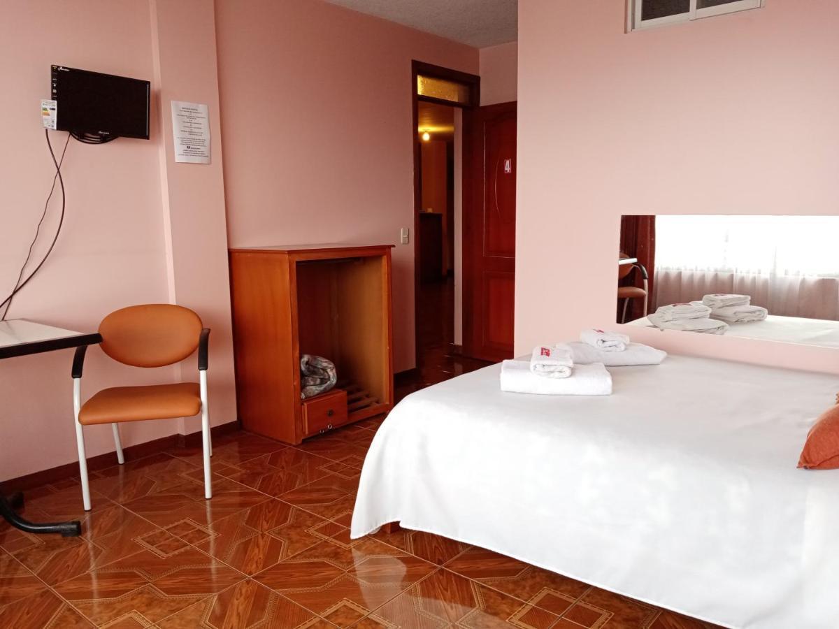 Hostal Sauna Water Palace Quito Buitenkant foto